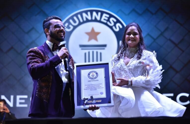 Pushkar Raj Thakur Sets New Guinness World Record for Largest Financial Investment Lesson Attended by 4,500 People
