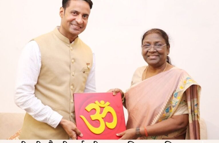 Dr. Sameer Bhati recognized as Corona Warrior for his Efforts in Supporting Covid Patients, Families and Sufferers