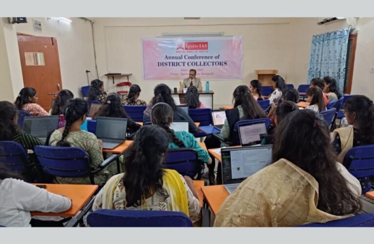 Ignite IAS Hyderabad hosts Mock Annual Conference of District Collectors for their Students on National Civil Services Day