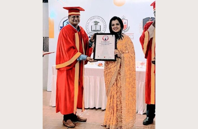 Revolutionary healer Dr. Avanii Rajadhyaksha makes World Record for teaching maximum healing subjects