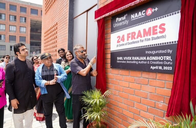 Film Legend Vivek Agnihotri Inaugurates Parul Institute of Design’s Vadodara Film and Design Festival