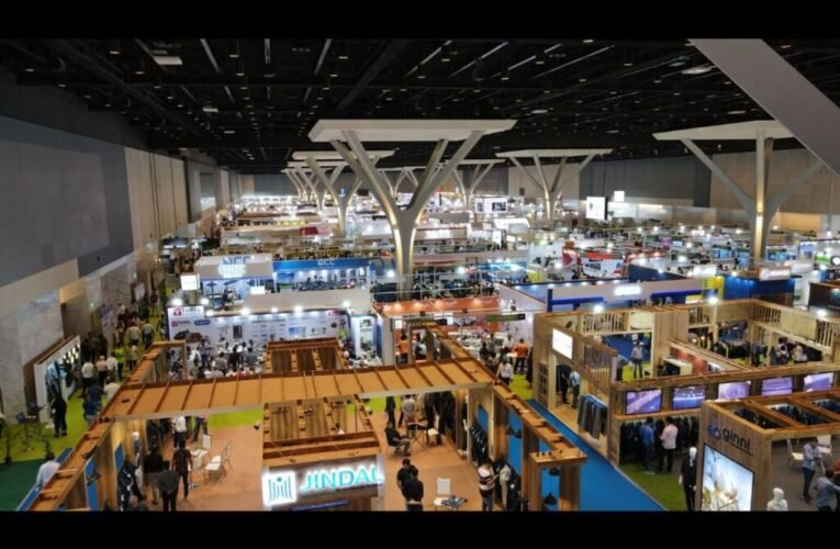 A one-stop selling and sourcing platform with excellent quality for textile and garment production on display at one of India’s largest textile shows