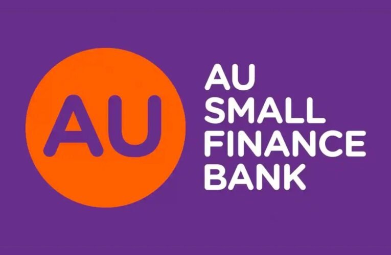 AU Current Account: Extended Banking Hours for Empowering Business Owners