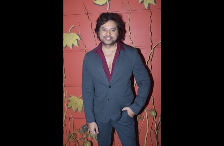 Director Kapil Kaustubh Sharma hosted a Birthday and Wrap Party with Margao Files starcast