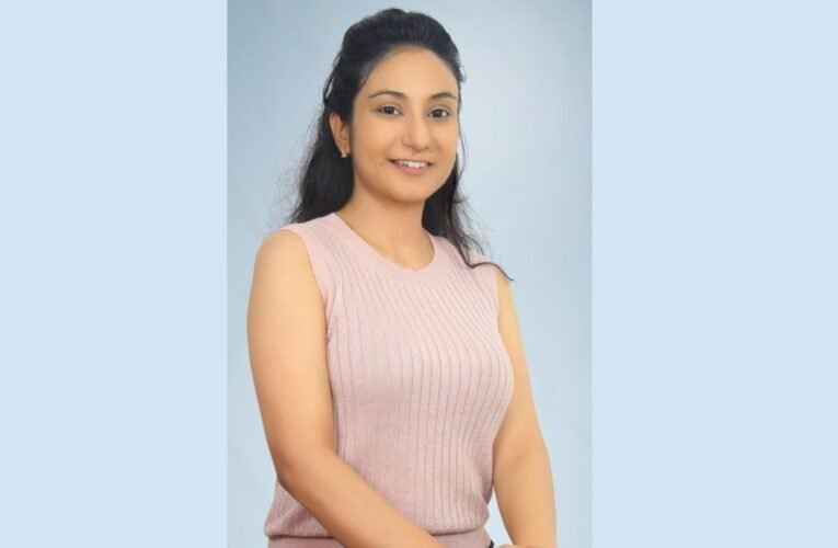 UNESCO Award Winner and 40under40 Yoga Psychologist is illuminating people’s Well-being. Meet Ilashrei Anand