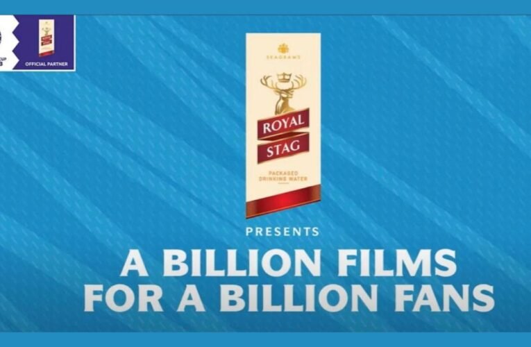 Star In A World Cup Commercial With Cricket Stalwarts